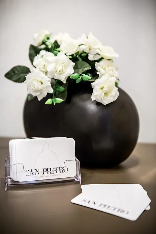 בית הארחה מלון רומא San Pietro Leisure And Luxury